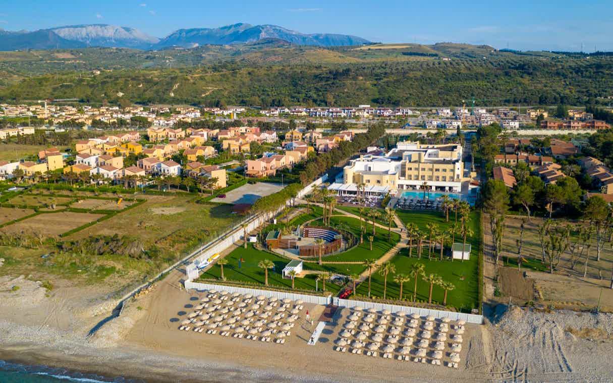 Mangia's Himera Resort